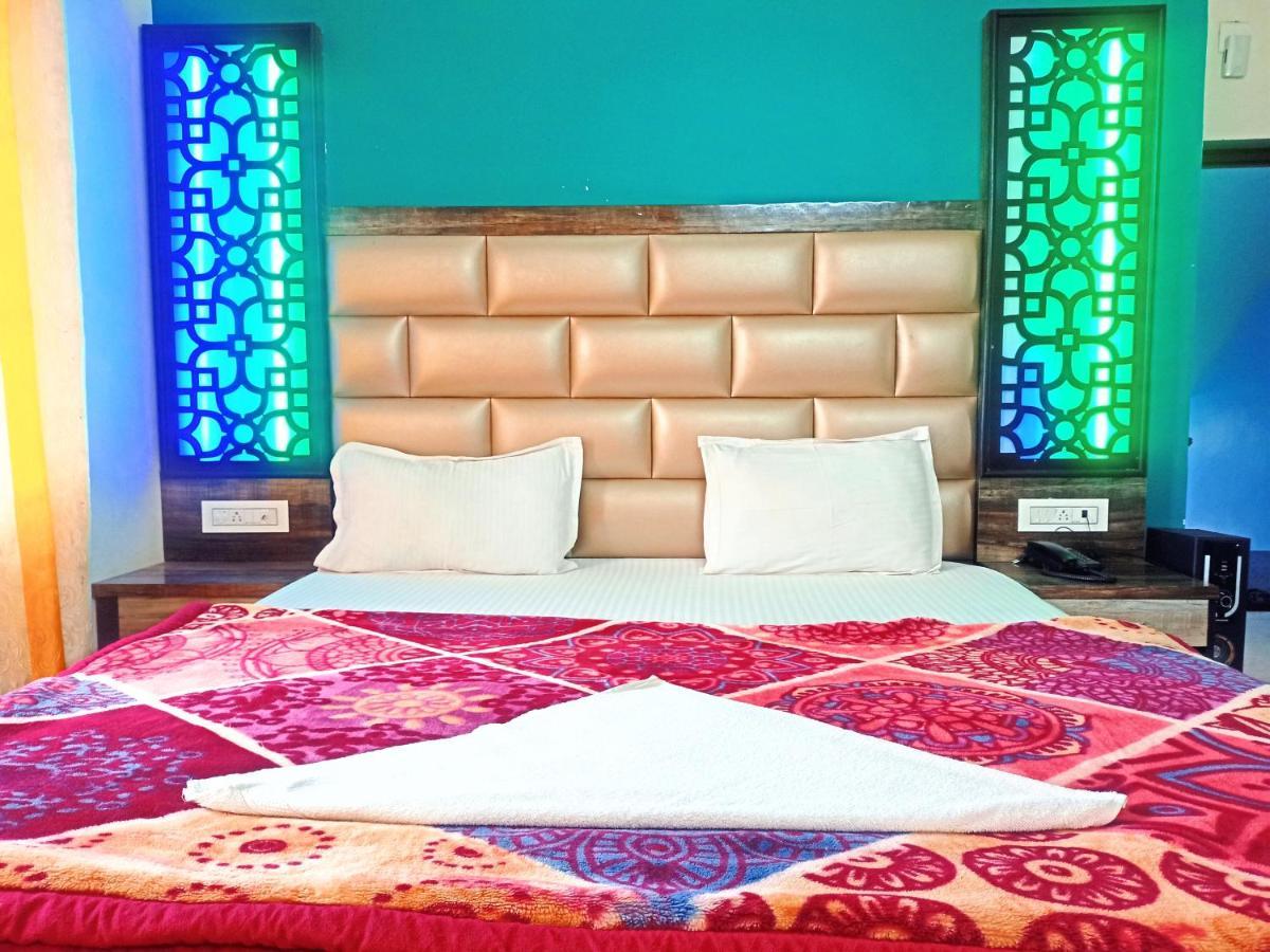 Blooming Star Guest House ماندارموني المظهر الخارجي الصورة