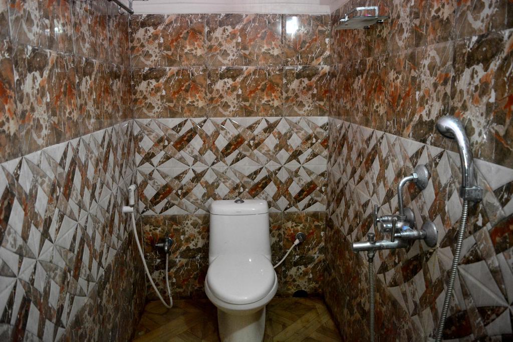 Blooming Star Guest House ماندارموني المظهر الخارجي الصورة
