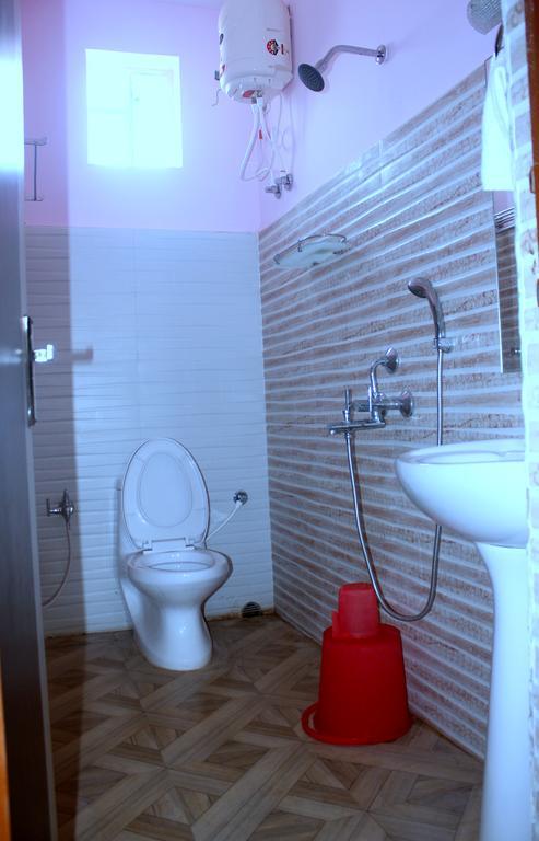 Blooming Star Guest House ماندارموني المظهر الخارجي الصورة