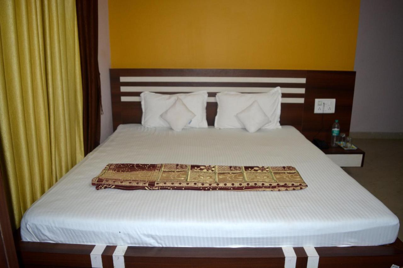 Blooming Star Guest House ماندارموني المظهر الخارجي الصورة
